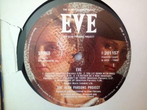 The Alan Parsons Project: Eve, The Alan Parsons Project, Rock progresivo, Pop Rock, Synth-pop, venta de vinilos Rock progresivo,venta de vinilos Pop Rock, venta de vinilos Synth-pop, disquería de vinilos Ñuñoa, Rock progresivo discos de vinilo, AvionRojo discos de vinilo Santiago