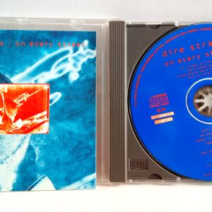 Tiendas de CD en Santiago - Dire Straits: On Every Street (CD), Dire Straits, venta de CD de Dire Straits, Rock, Pop-Rock, Rock Clásico, CD originales de Rock, Pop-Rock, CD originales de Rock Clásico, Venta CD de rock originales, Venta CD Rock Chile, CD originales baratos, Tienda de CD y vinilos Santiago